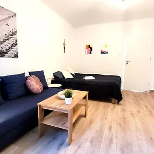 Great Life - Next To Metro Station Warszawa